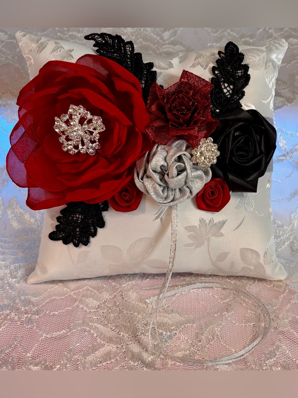 🌹 Handmade Red, Silver and Black Ring Pillow